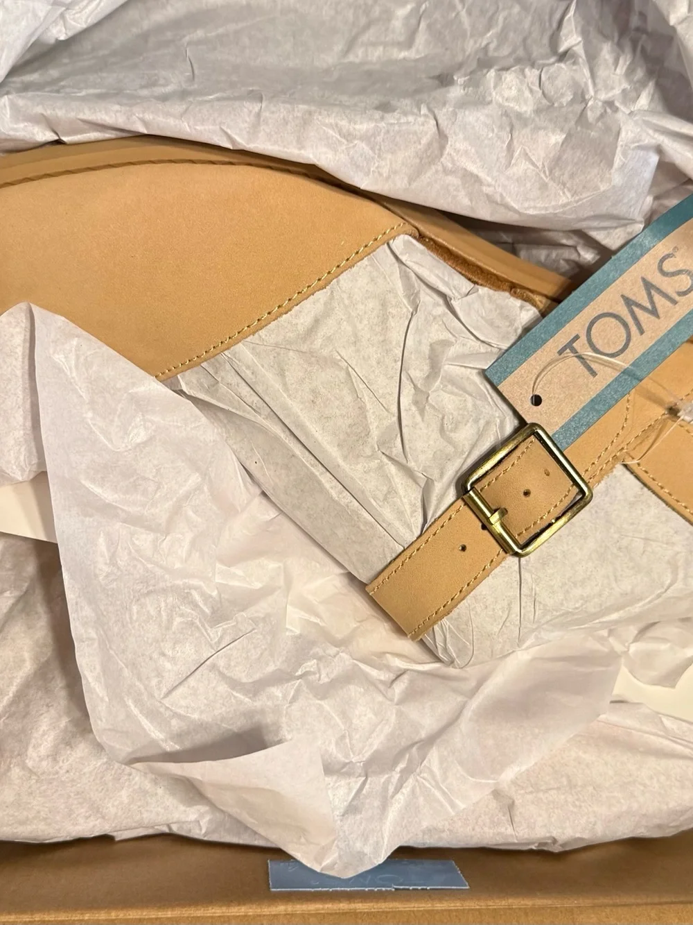 NIB TOMS Tan Leather Mary Jane Heel size 9